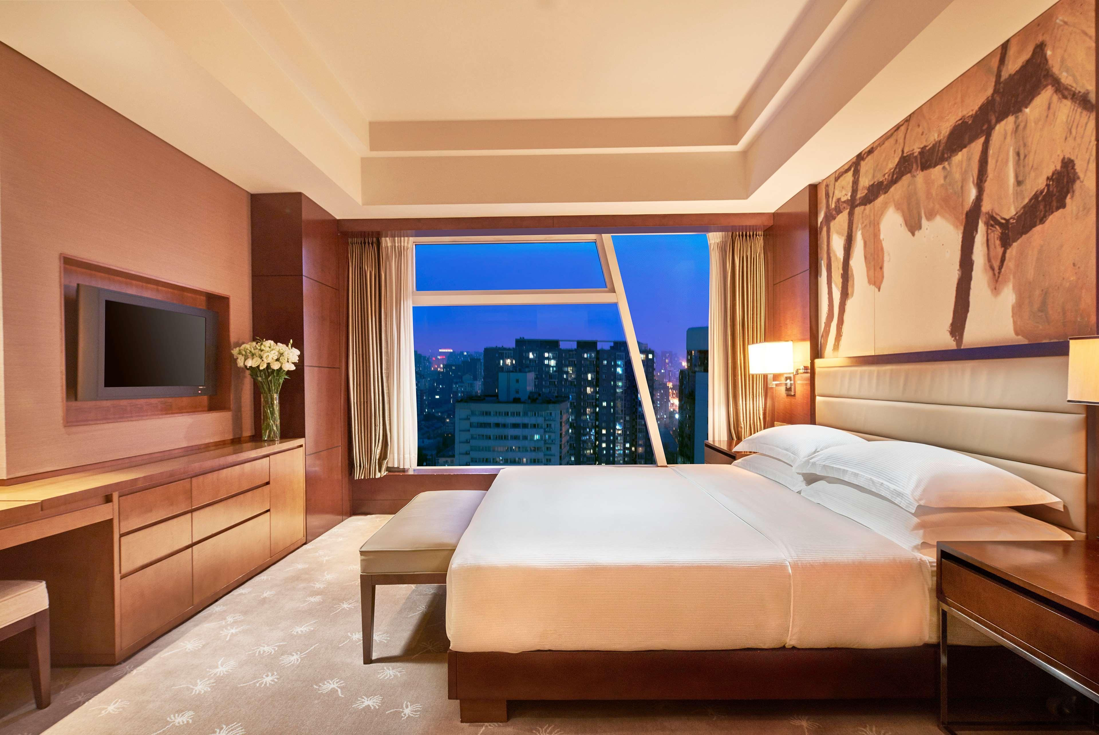 Doubletree By Hilton Beijing Hotel Екстериор снимка