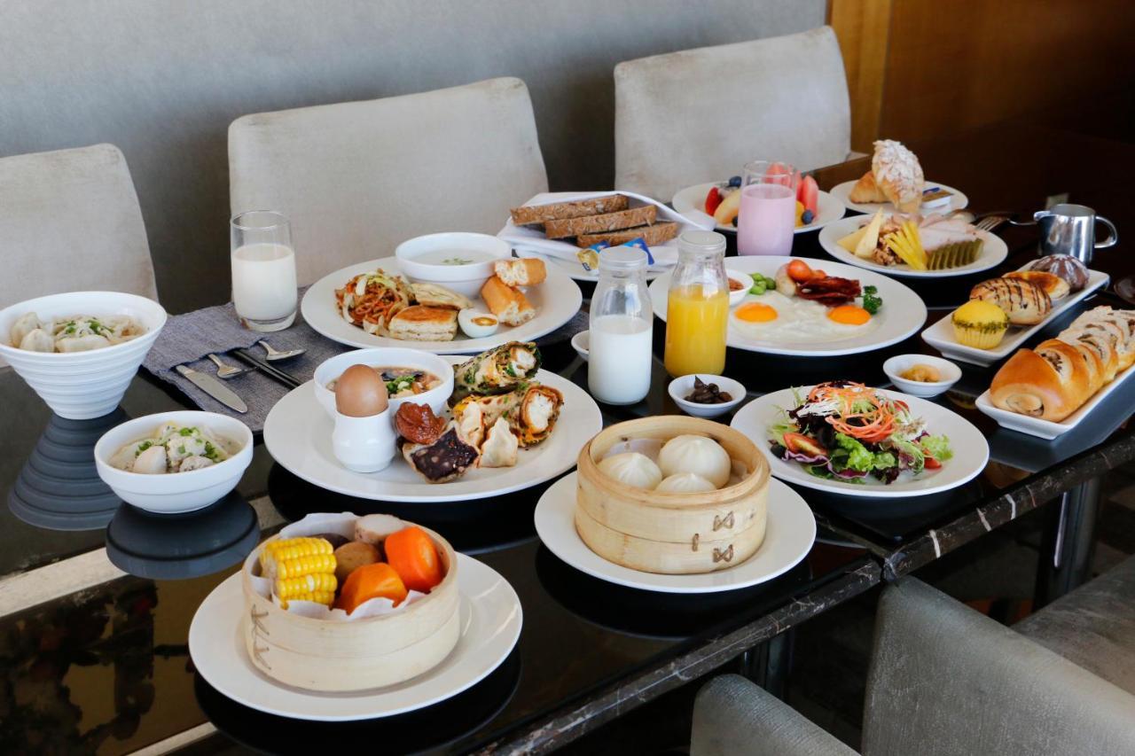 Doubletree By Hilton Beijing Hotel Екстериор снимка